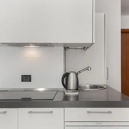 Station 350m - Whitepearl - Wifi * Milán