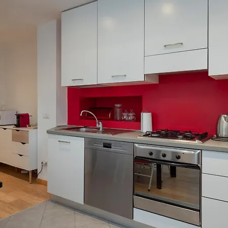 Xenia - 3 In Via Ugo Bassi 23 * ミラノ