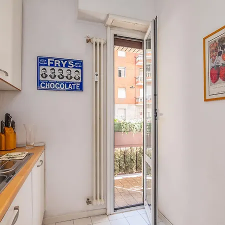 Διαμέρισμα Charming With Balcony & Wi-fi *