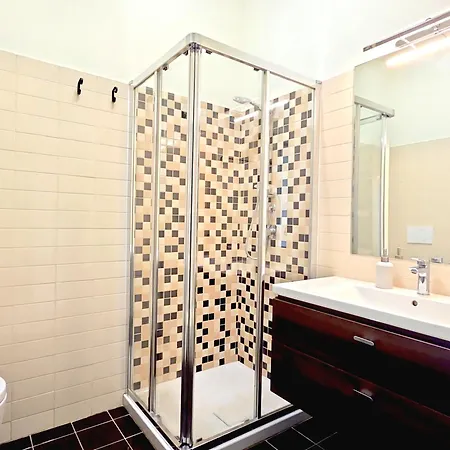 Milanoflats - Pasteur - M1 80 Meters 1 Min *