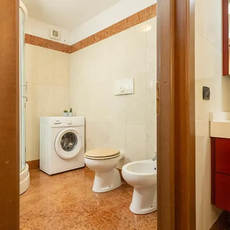 Fondazione Prada - Leobrothers - Ripamonti 132 밀라노