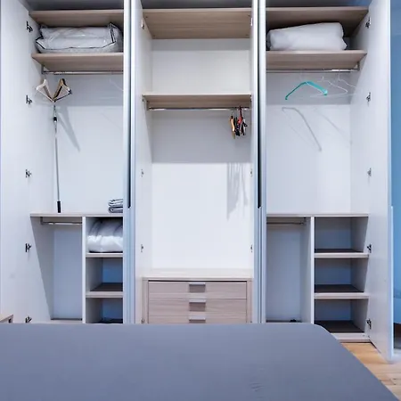 Isola Living - M3-m5 Zara Subway Appartement