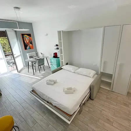 Monolocale Veniero Fiera * ميلان