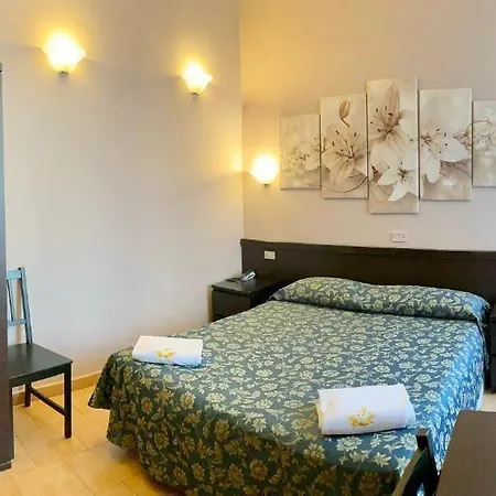 Hotell Atena