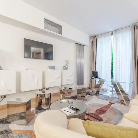 Breraprivata - Con Giardino E Ad Uso Esclusivo -