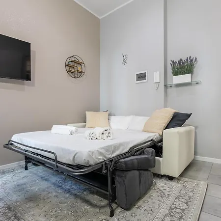 Stunning In Bovisa Mailand