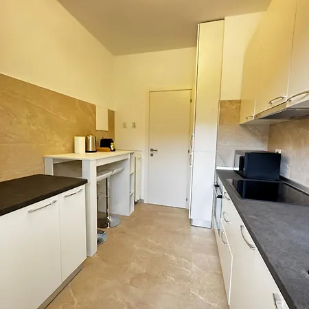 Kibilu - Via Sem Benelli Mailand