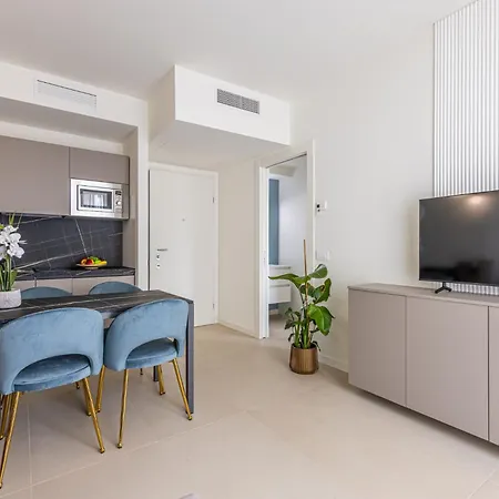 Navigli Eleganza Moderna Con Luce Naturale * Milano