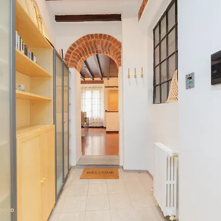 Bosco 16 House Milan