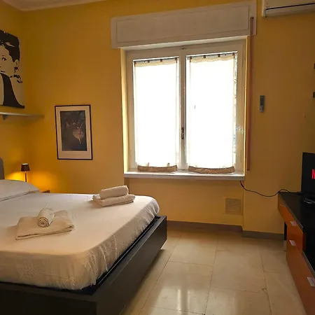 Appartamento Yr Loreto - Walk To Metro & Shops *