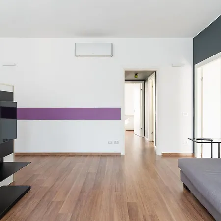 Guesthost - Gorla Modern Apartman *