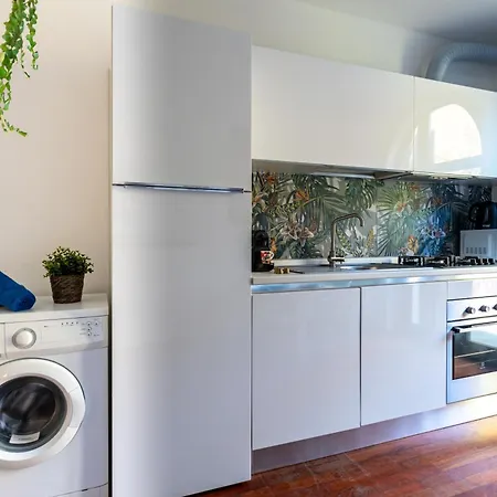 Daire Monolocale Con Giardino Privato - M2 Lambrate - Self Check-in *