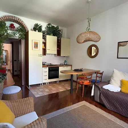 Station-bosco Verticale Cozy & Elegant * Milán