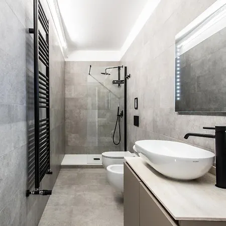 Luxury House In Pietrasanta 140 Mq *