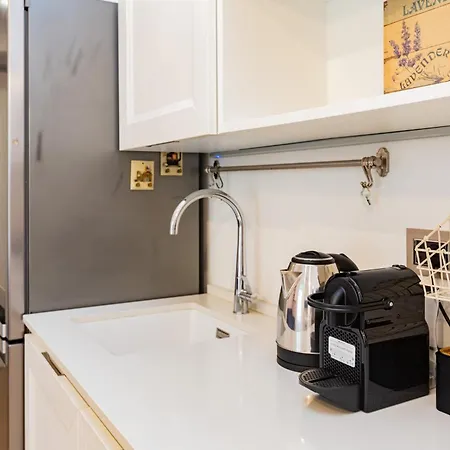 Apartment Brioschi88 Nice, Quiet And Peaceful By Hospity