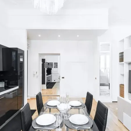 Aquileia - Stylish Loft Close To Navigli - Metro M4 Coni Zugna & Sant'ambrogio 밀라노