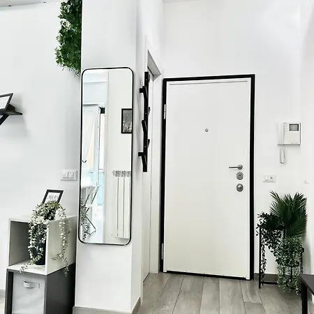 Cozy House A Few Steps From The Metro And Duomo