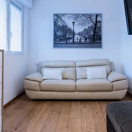 Apartament Isola Living - M3-m5 Zara Subway