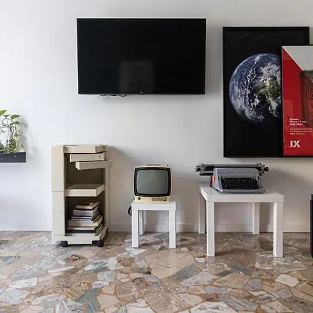 Italianway Comfort - Raffaello Sanzio 33 Milano