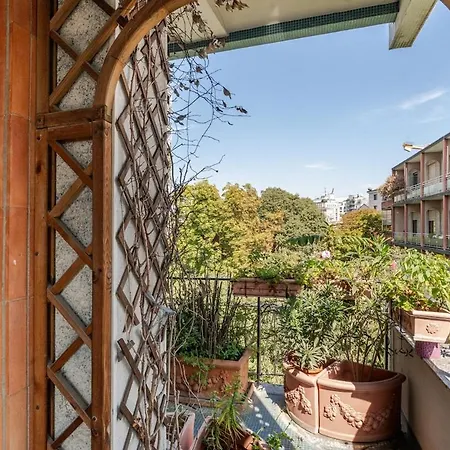 800 M Duomo - Vintage E Spazioso Apartman *