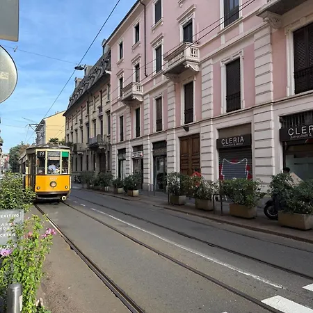 Apartamento Bixio 12 - Porta Venezia - In The Heart Of The