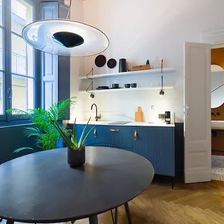 Apartment Design Of Wood & Charm