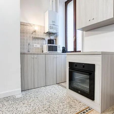 Easylife - - Volturno 35 - Isola Apartament Mediolan