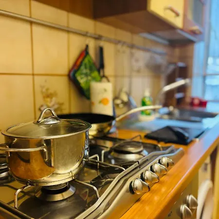 Duomo 15 Min - Navigli 10 Min - Luminoso, Wifi E Ac Appartamento *