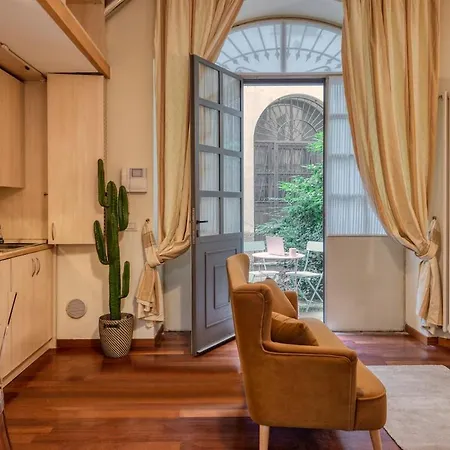 Romantic Pearl In The Heart Of - B شقة ميلان