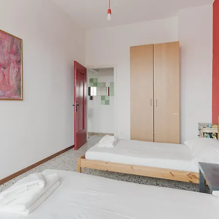 Guesthost - Farini For 6 People Apartment