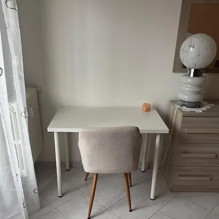 Casa Domenica Box Auto Gratuito Милан