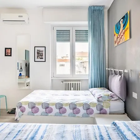 Lovely Flat Close To Center In Porta Romana Apartament Mediolan
