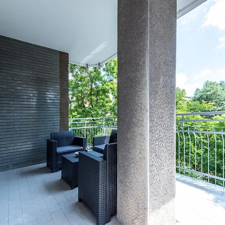 アパート Navigli 2-bedroom And Sofa Bed *