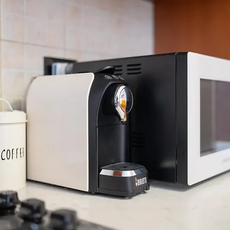 Spacious At 5 Min Walk From Station Milan