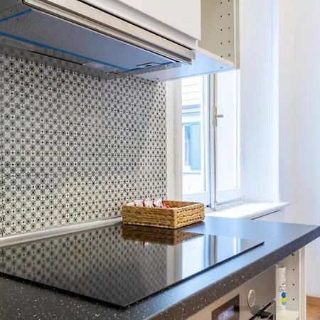 70 Mq Station 100 Mt Milánó