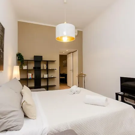דירה Corso Chic Street, Porta Garibaldi, Stazione Centrale, Nel Cuore Della Citta Di מילאנו