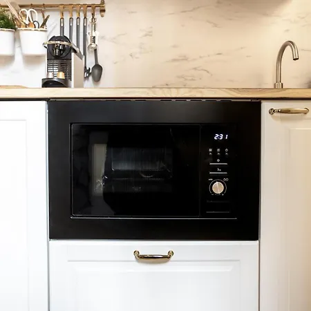 Fondazione Prada - - 350m From The Metro Wi-fi Milán