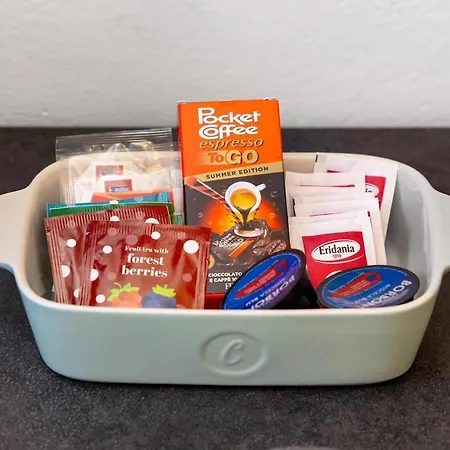 A Stone's Throw From - Balcony - Ac *