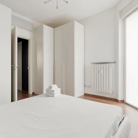 Apartman Guesthost - Gorla Modern Milánó
