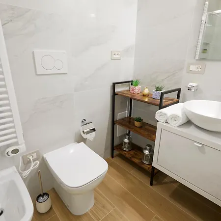 Mia House 2 Nuovissimo Vicino San Siro, Rho Fiera E Vecchia Fiera, Mico E Allianz Cloud, Centro Pavesi E Fuori Di Danza, A Poca Distanza Dal Portello Διαμέρισμα Μιλάνο