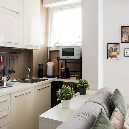 شقة At Davide's House - Near The Metro