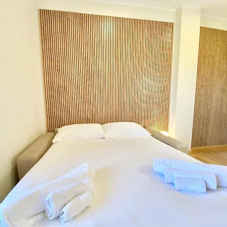 Apartamento Penthouse With Panoramic Terrace-8 Minutes From The Duomo *