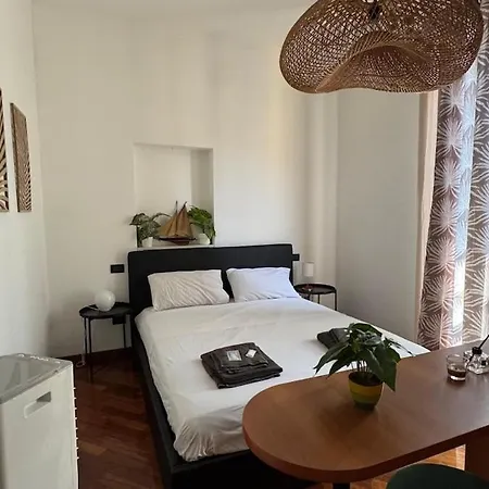 Apartamento Station-bosco Verticale Cozy & Elegant