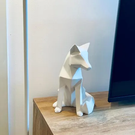 Mylo's -15 Minutes From The Duomo, Ieo, Prada