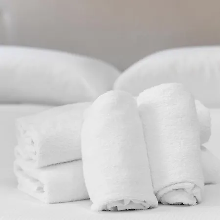 Modern With Wi-fi & Ac 15 Min To Duomo Milan