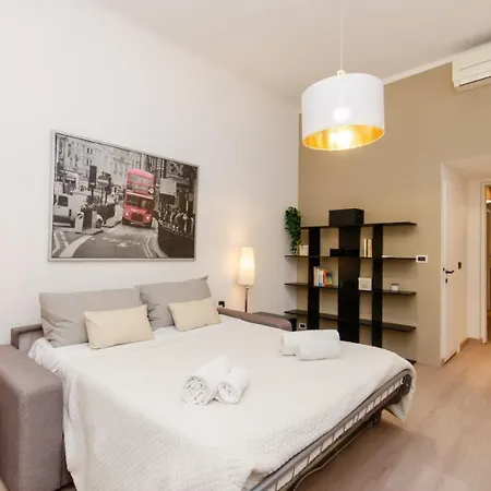 Corso Chic Street, Porta Garibaldi, Stazione Centrale, Nel Cuore Della Citta Di מילאנו