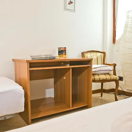 Cozy 5 Posti Letto - 15 Minuti Dal Duomo - Metro M1 A 4 Minuti - Ac - Wifi - Netflix Lejlighed Milano