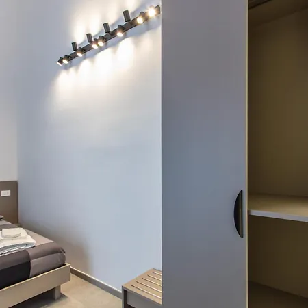 Luxury House In Pietrasanta 140 Mq דירה *