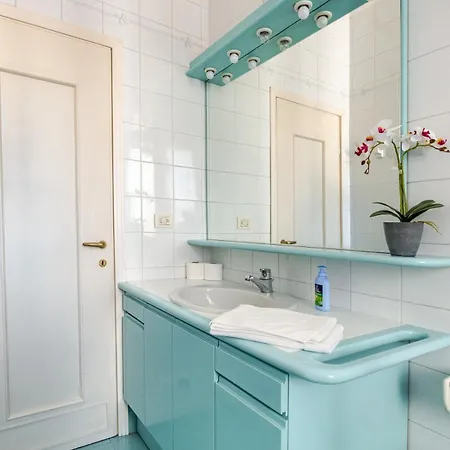 Апартаменты 800 M Duomo - Vintage E Spazioso *