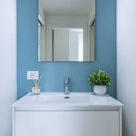 Appartamento Navigli Eleganza Moderna Con Luce Naturale